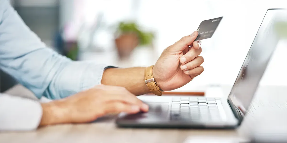 Pagamento online con carta di credito